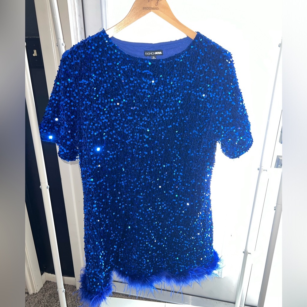 Christy Sequin T-Shirt Mini Dress - Royal | XL